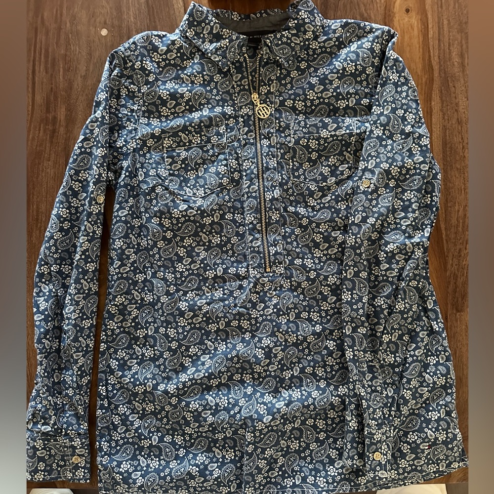 Tommy Hilfiger shirt